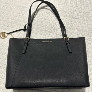 Black Michael Kors tote bag